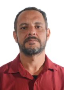 Foto oficial de Adriano Funileiro no registro do TSE
