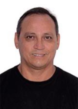 Foto oficial de Carlos Cley no registro do TSE