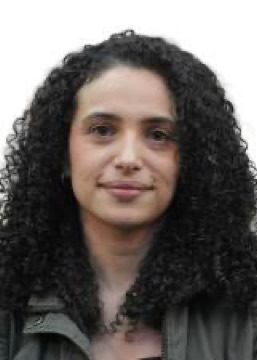 Foto oficial de Izadora Dias no registro do TSE