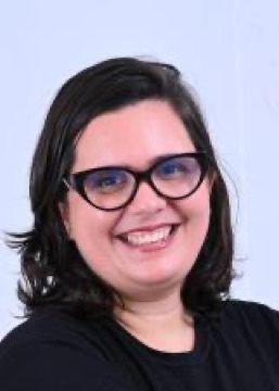 Foto oficial de Professora Camila no registro do TSE