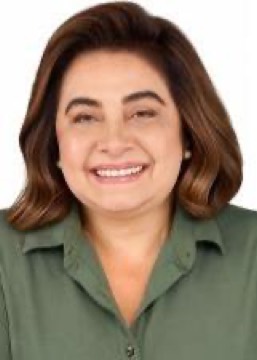 Foto oficial de Professora Maria do Carmo no registro do TSE