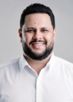 Foto oficial de Samuel Costa no registro do TSE