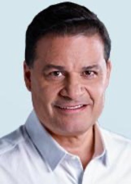 Foto oficial de Sandro Alex no registro do TSE