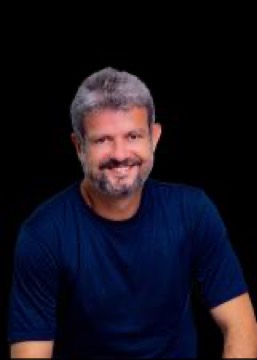 Foto oficial de Saulo Arcangeli no registro do TSE
