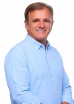 Foto oficial de Siqueira Campos Jr no registro do TSE